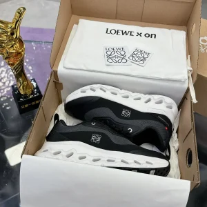 LOEWE x On Cloudtilt 2.0 Running Shoes image 1