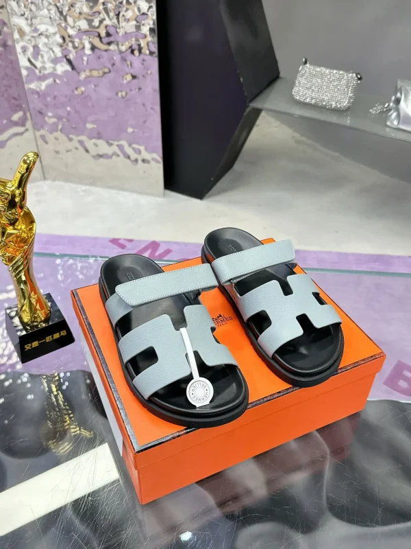 Hermes 2025 SS Solid Wood Series Slippers image 1
