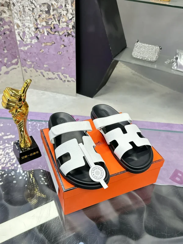 Hermes 2025 SS Magic Solid Wood Series Slippers image 1