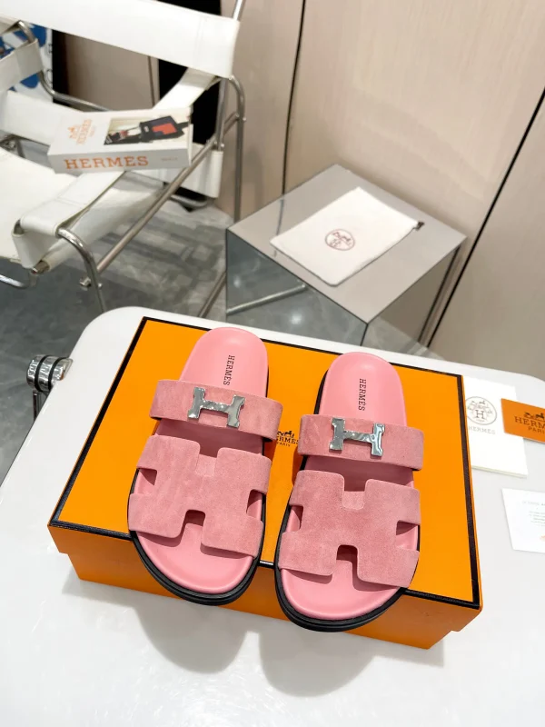 Hermès Unisex Heeled Sandals image 1