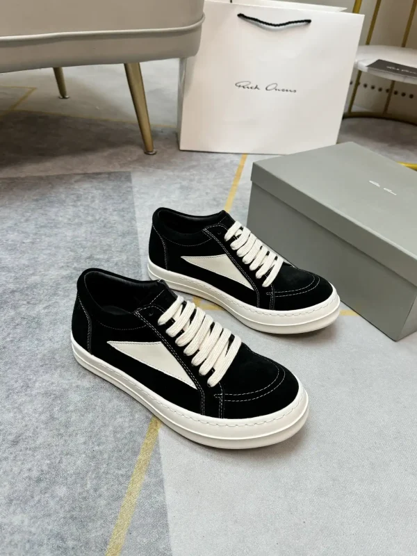 Low-Top Casual Suede Sneakers image 1