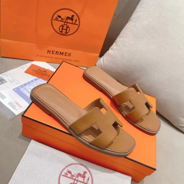Hermes H Slides image 1