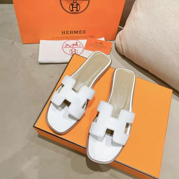 Hermes H Slides image 1