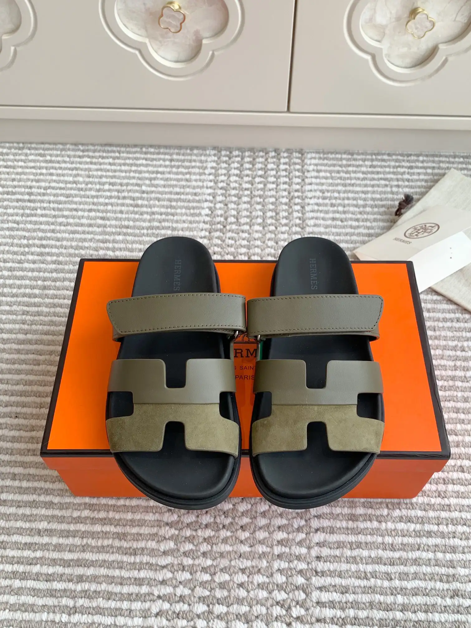 Chypre Series Velcro Slippers image 1