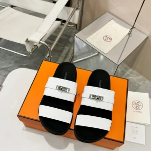 Chye Series Kelly Buckle Slippers image 1