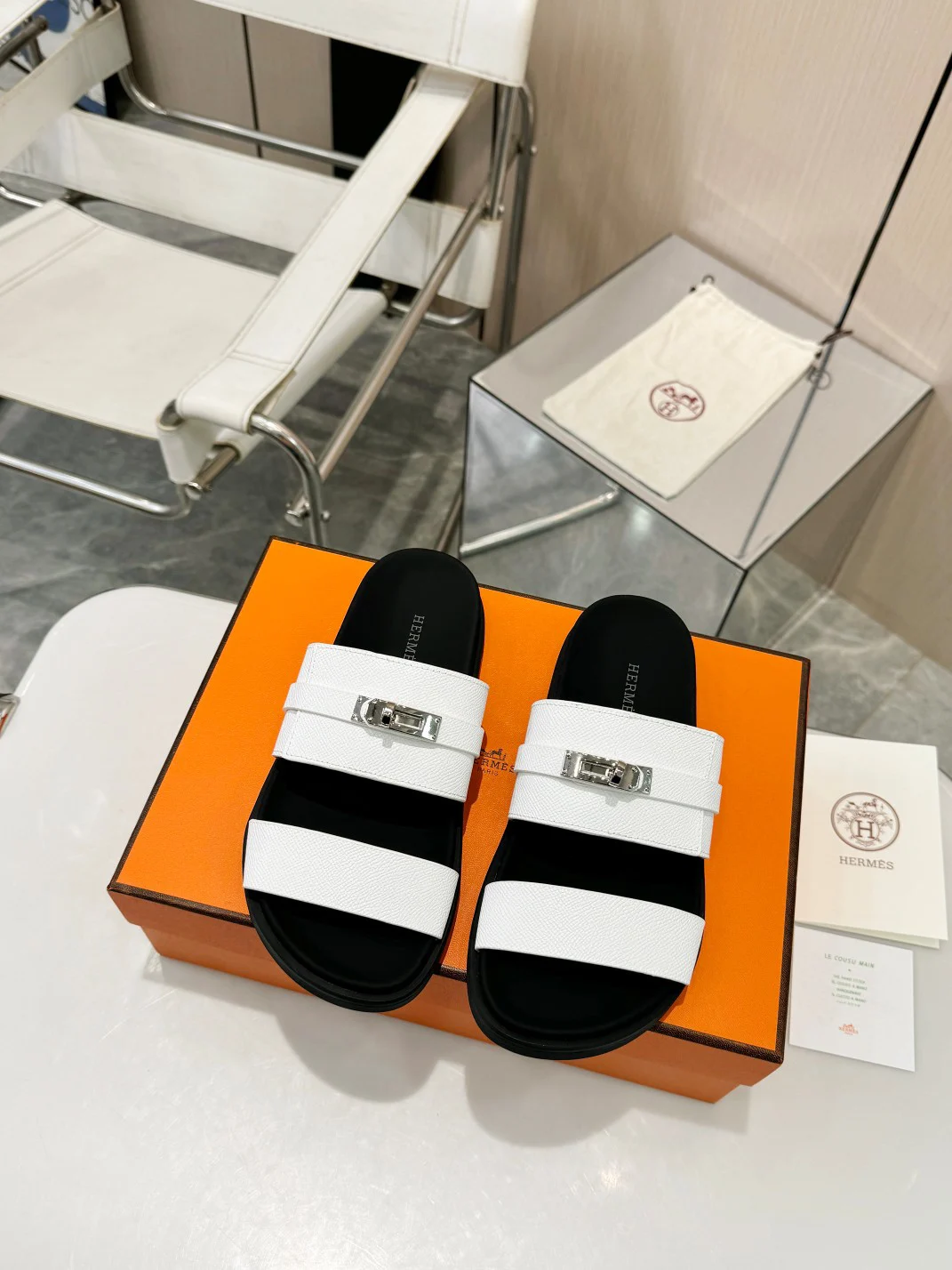 Chye Series Kelly Buckle Slippers image 1