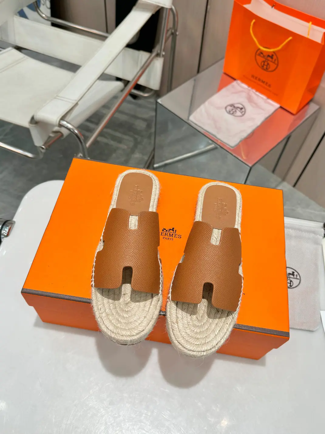 Men's H-Shaped Hemp Rope Woven Genuine Leather Sole Slippers image 1