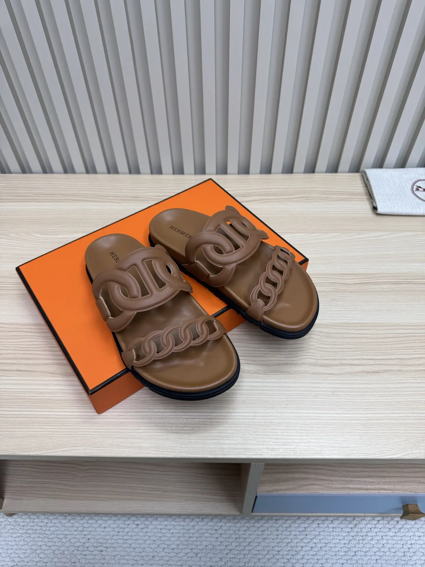 Hermes Chain Pig Nose Heeled Slippers image 1