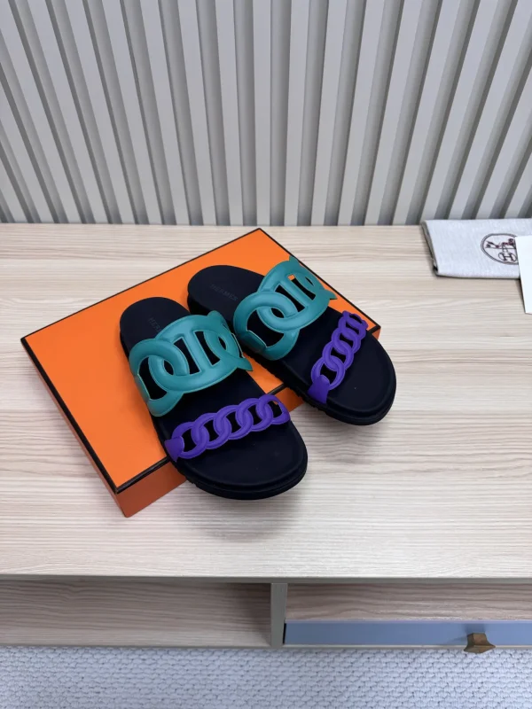Hermes Chain Pig Nose Slippers image 1