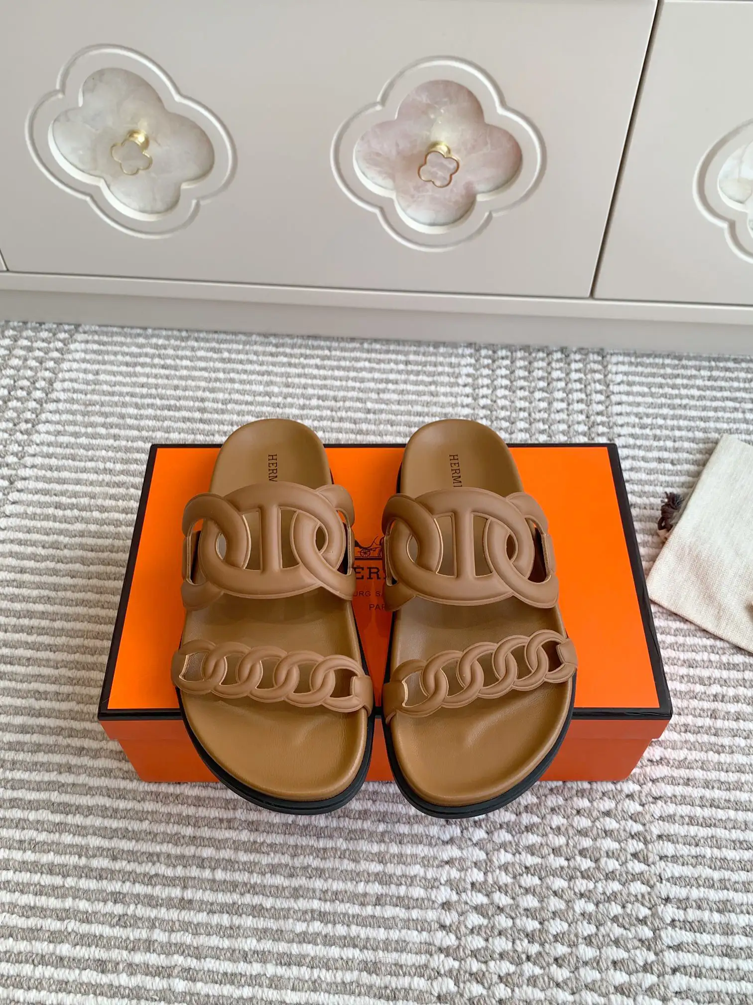 Hermes Extra Pig Nose Couple Chain Slippers image 1