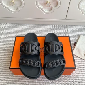 Hermes Extra Pig Nose Couple Chain Slippers image 1