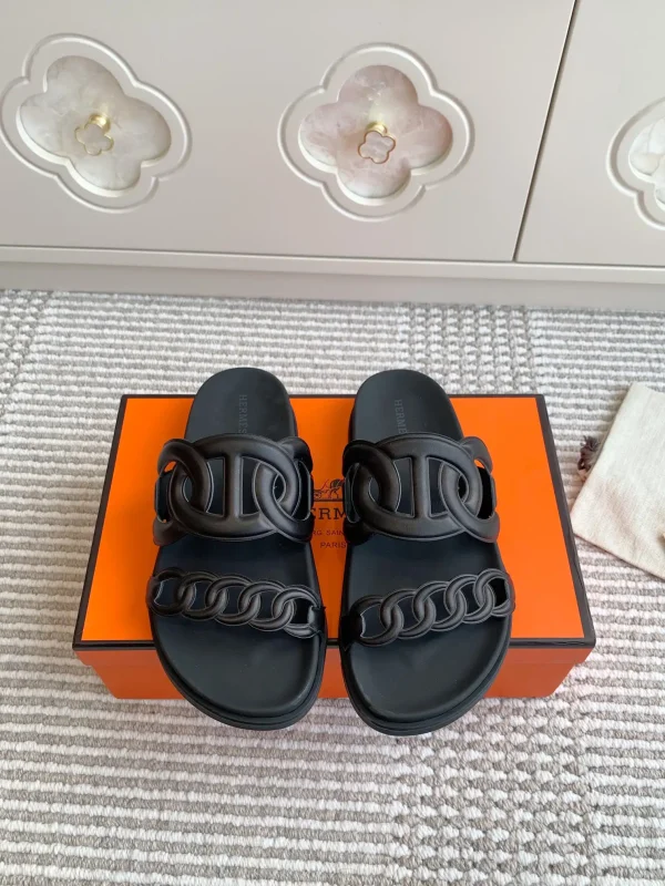 Hermes Extra Pig Nose Couple Chain Slippers image 1