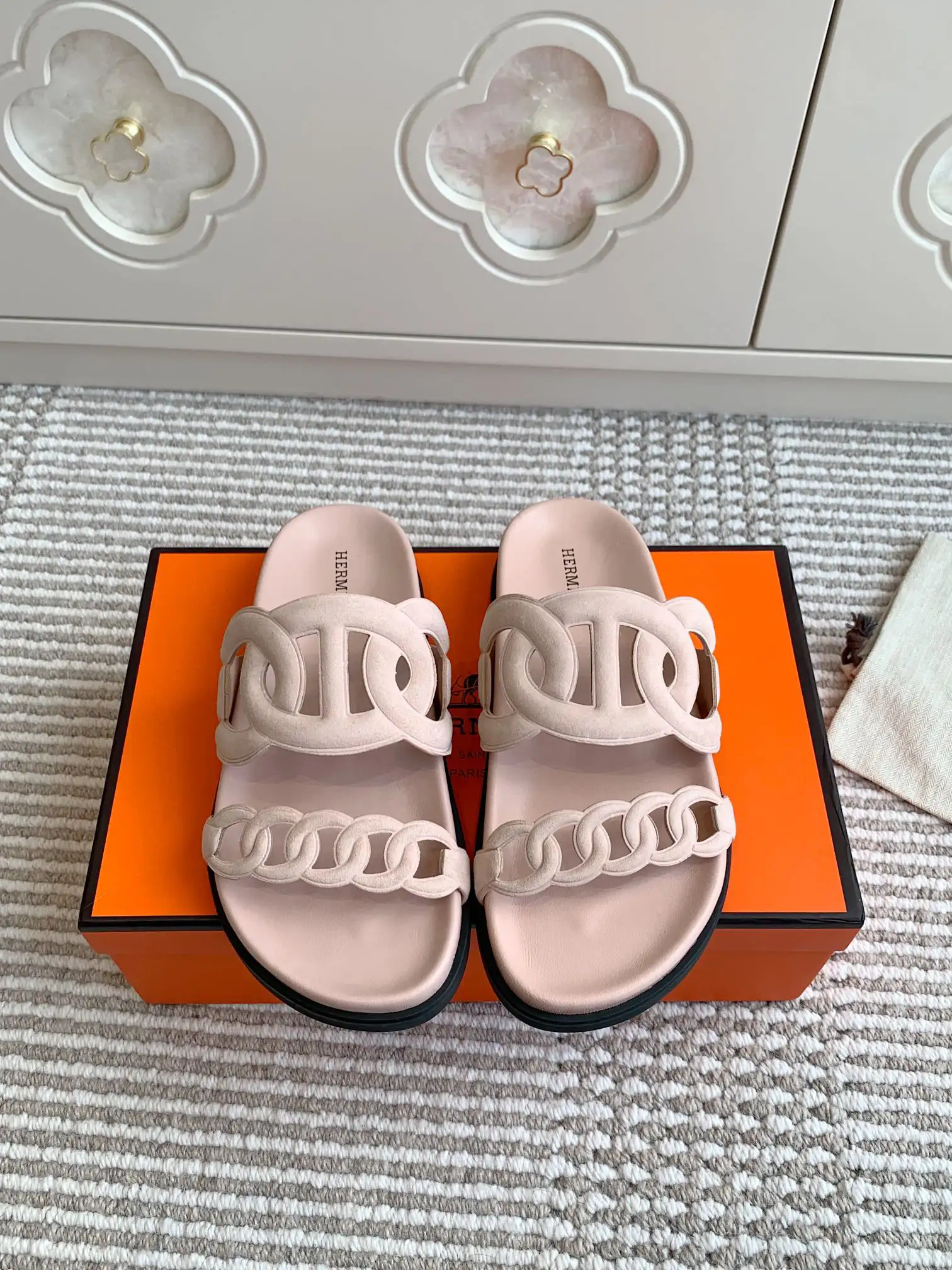 Hermes Extra Pig Nose Couple Chain Slippers image 1