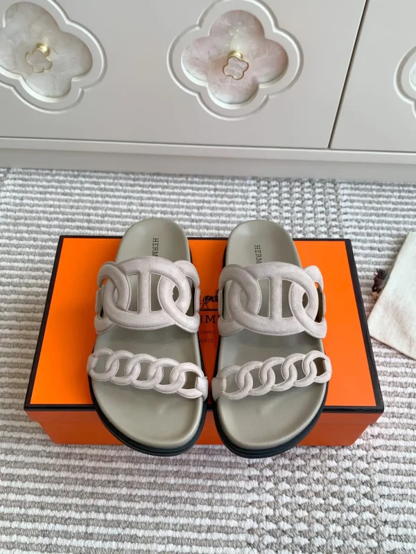 Hermes Extra Pig Nose Couple Chain Slippers image 1