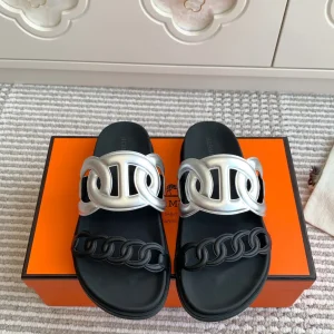 Hermes Extra Pig Nose Chain Slippers image 1