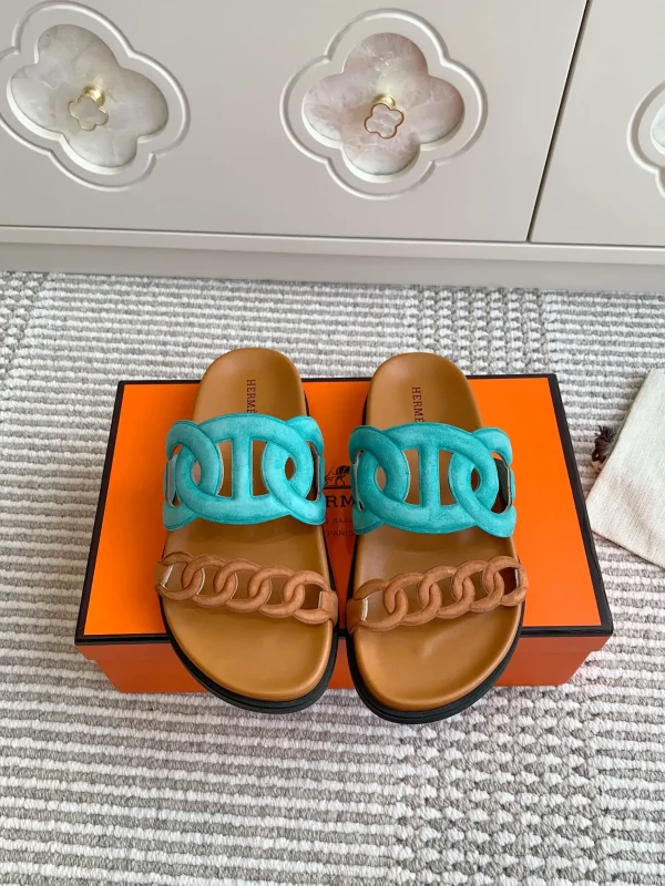 Hermes Extra Pig Nose Couple Chain Slippers image 1