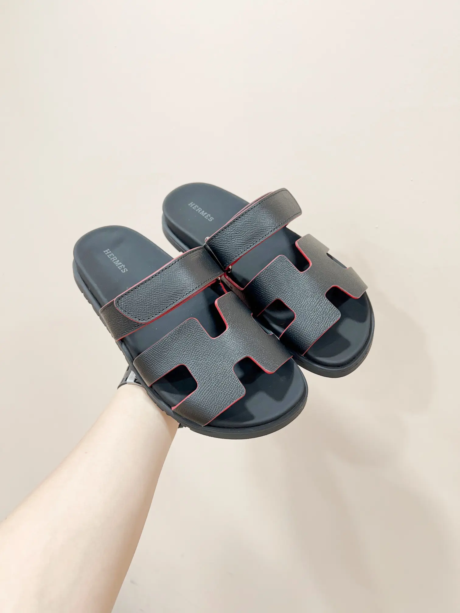 Herme Top Version Unisex Sandals image 1