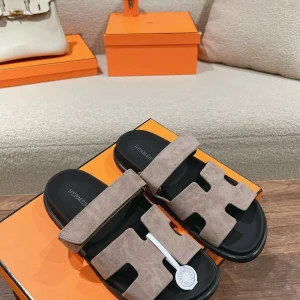 Hermes Top Version Uncle Slippers image 1