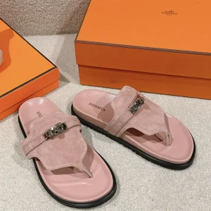 Hermes Unisex Functional Sandals with Ergonomic Sole image 1