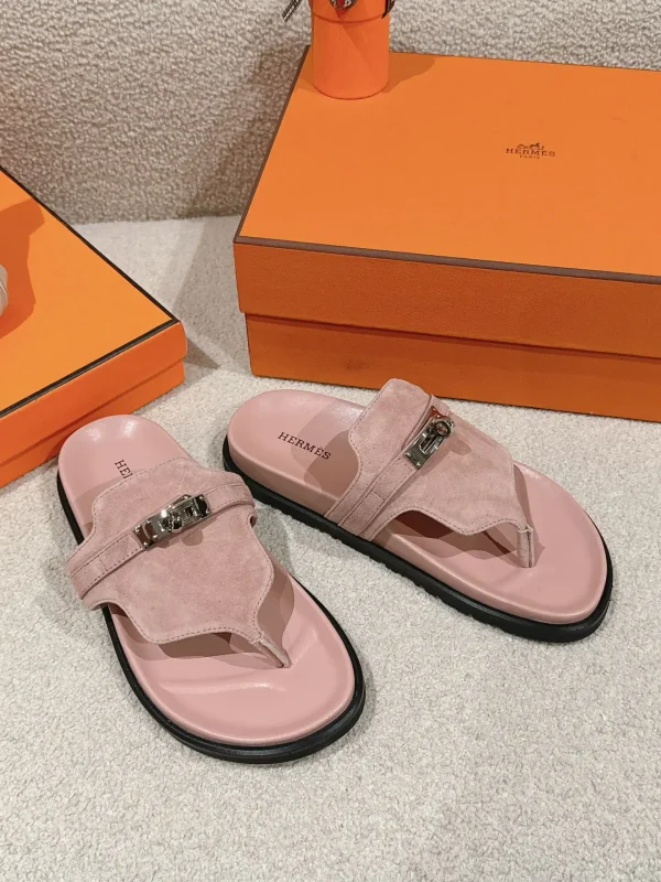 Hermes Unisex Functional Sandals with Ergonomic Sole image 1