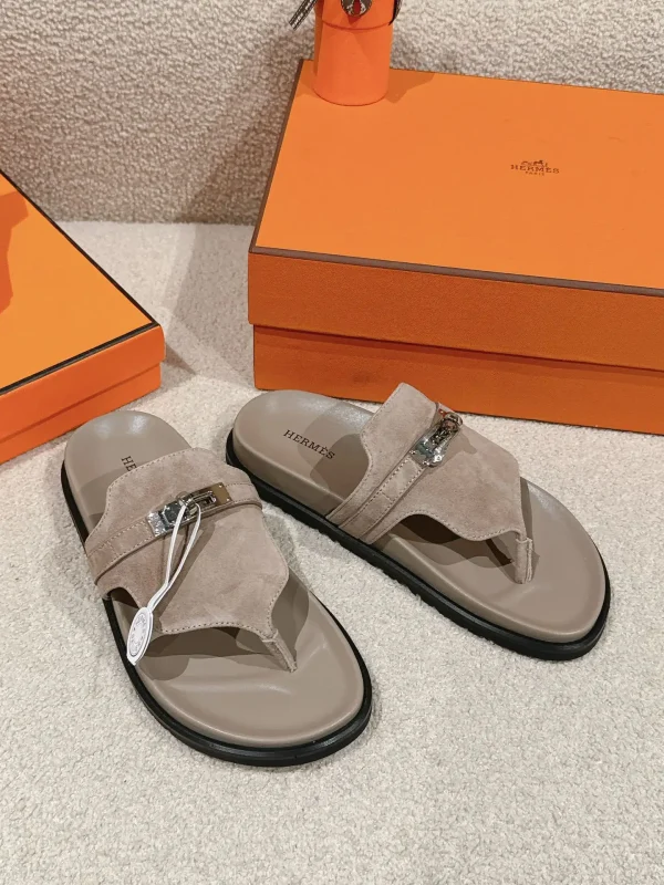 Hermès Unisex Functional Style Sandals image 1
