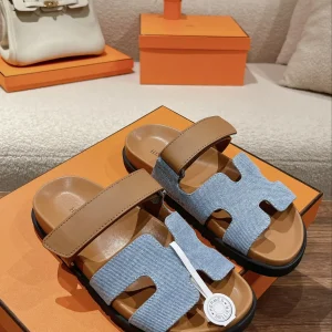 Hermes Unisex Slip-on Sandals image 1