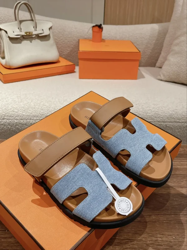 Hermes Unisex Slip-on Sandals image 1
