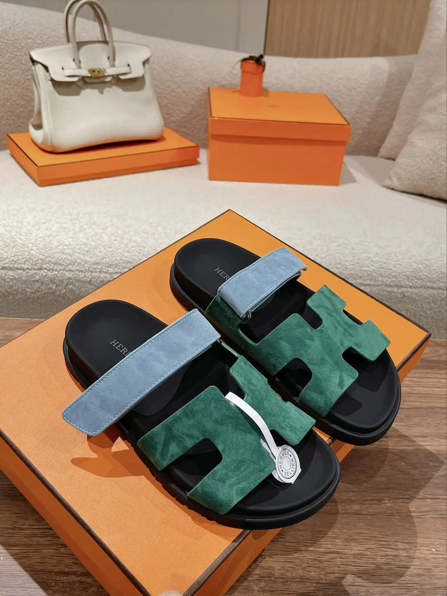 HERMES Unisex Slip-On Sandals image 1