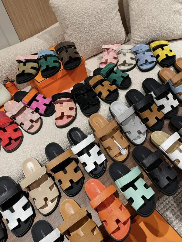Chip Induction Couple Slippers image 1