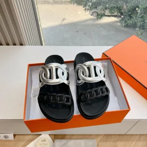 Hermes Chain Pig Nose Slippers image 1