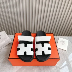 2024 Spring Summer Couple Pig Nose Thong Sandals image 1