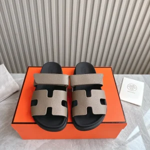 2024 Spring Summer Couple Pig Nose Clip Sandals image 1