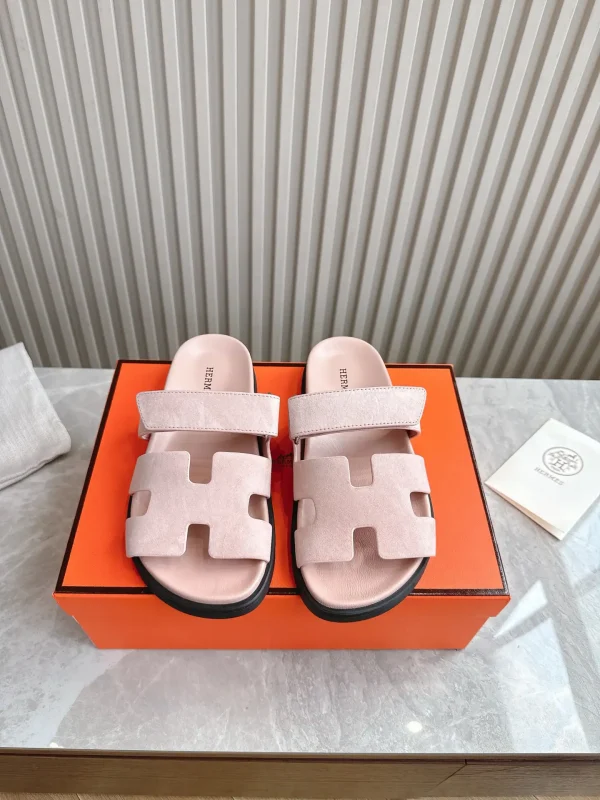2024 Spring Summer Couple Pig Nose Sandals image 1