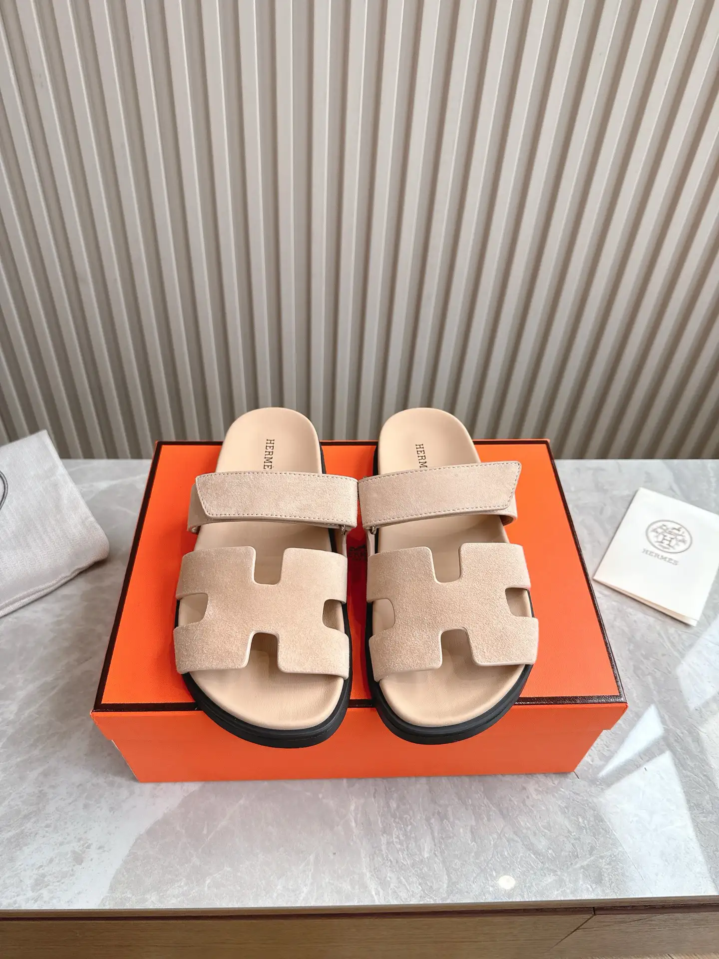 2024 Spring Summer Couple Pig Nose Thong Sandals image 1