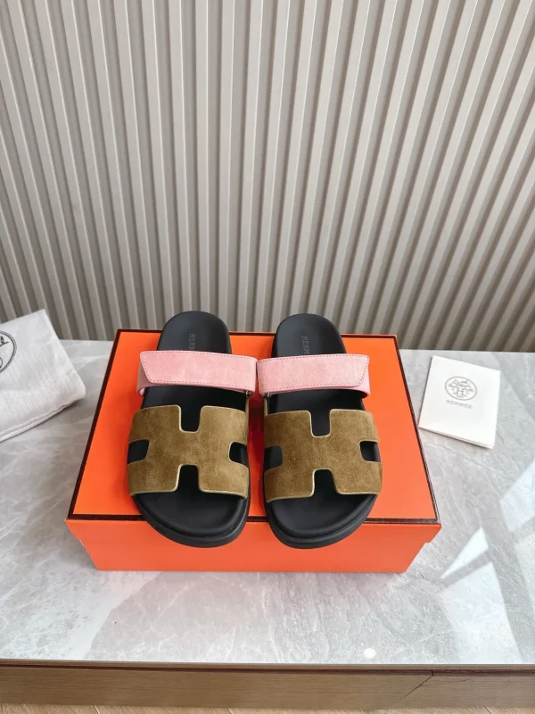 2024 Spring Summer Couple Pig Nose Sandals image 1