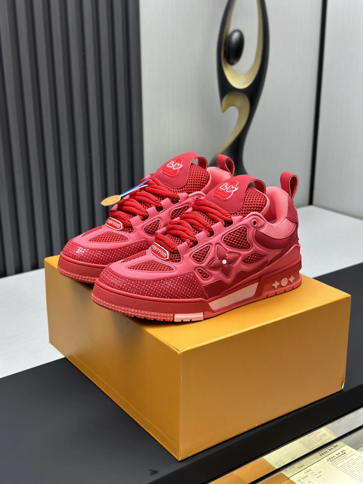 LV Louis Vuitton Bread Runway New Style Shoes image 1