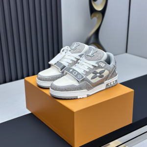 LV Louis Vuitton Diamond Velcro Shoes Top Version image 1