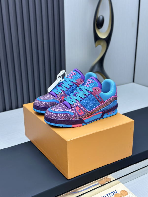 LV Louis Vuitton Diamond Runway New Style Top Quality Shoes image 1