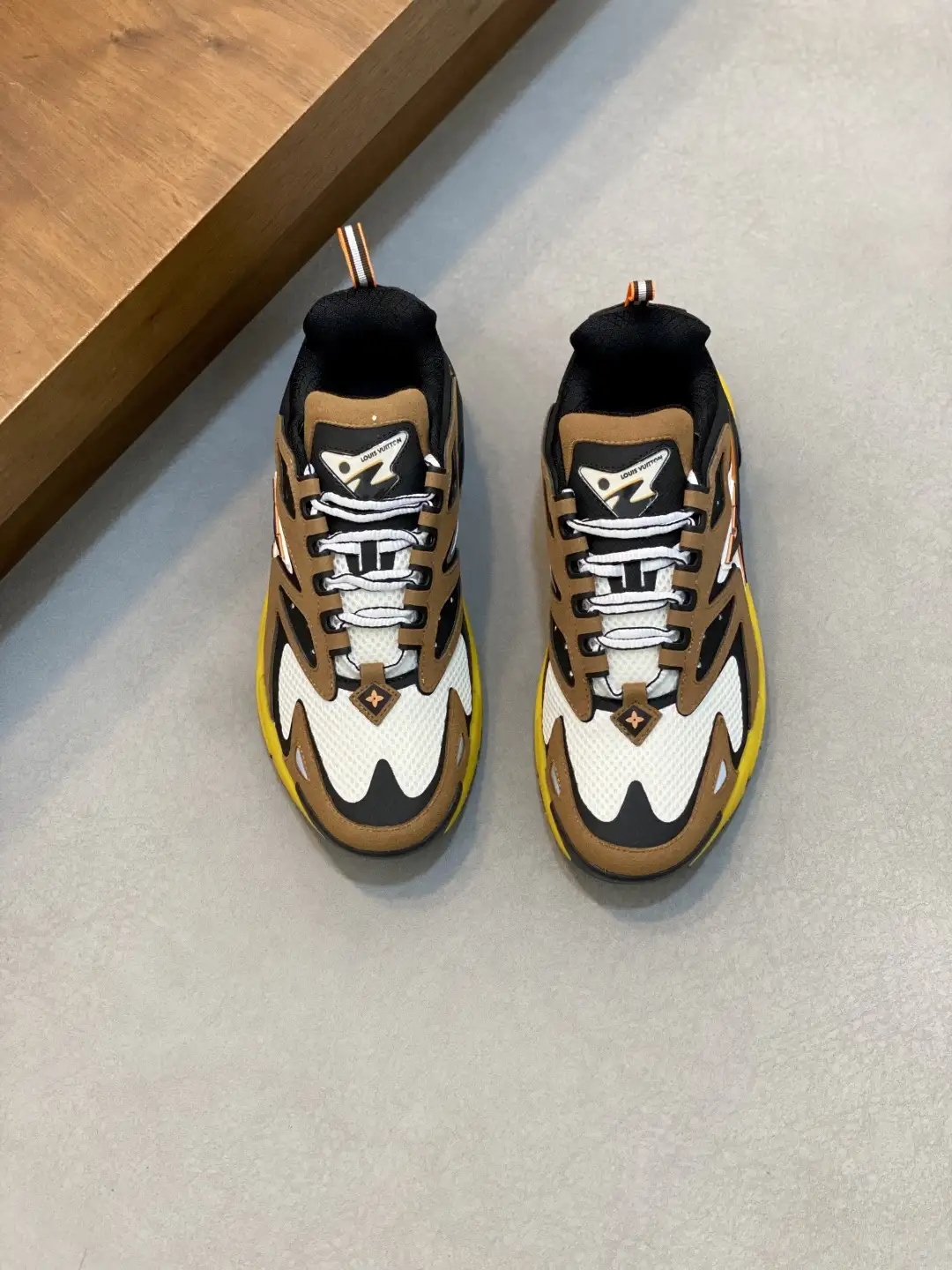 Louis Vuitton Discovery Lace-Up Men's Sneakers image 1