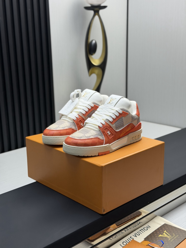 LV Louis Vuitton Classic Runway New Style Shoes image 1