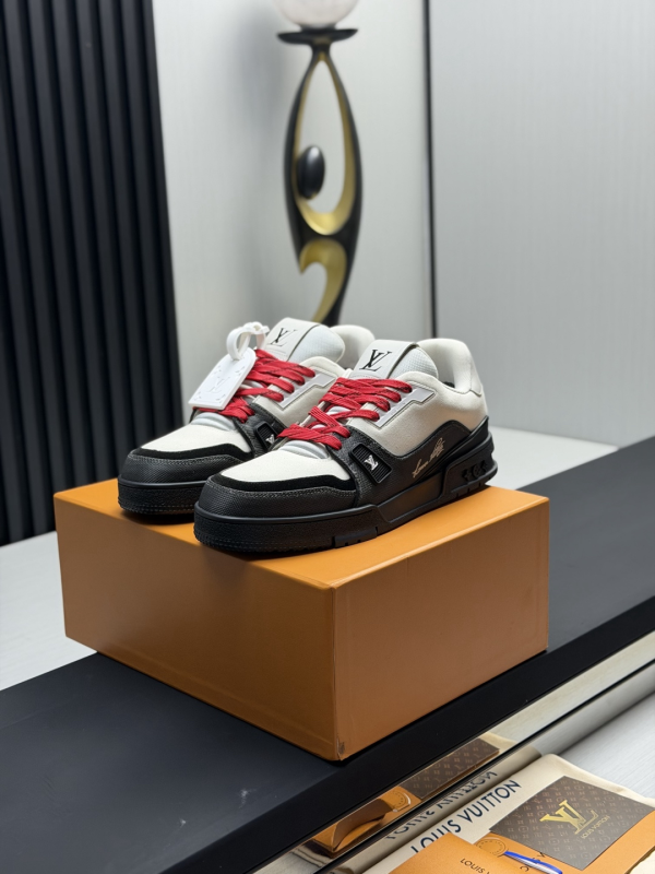 LV Classic Runway New Style Top Quality Shoes image 1