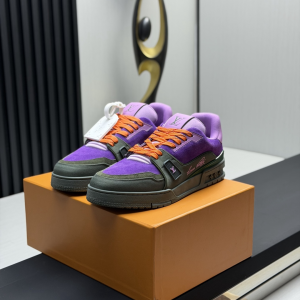 LV Louis Vuitton Classic Runway New Style Shoes image 1
