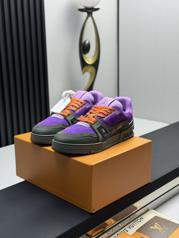 LV Louis Vuitton Classic Runway New Style Shoes image 1