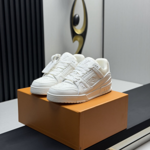 LV Classic Runway New Style Top Quality Shoes image 1