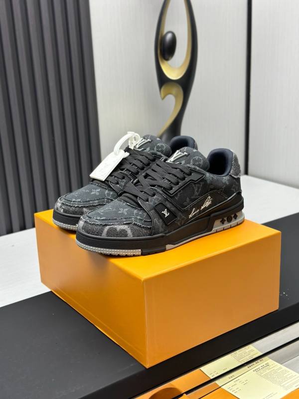 LV Classic Runway New Arrival Top Version Shoes image 1