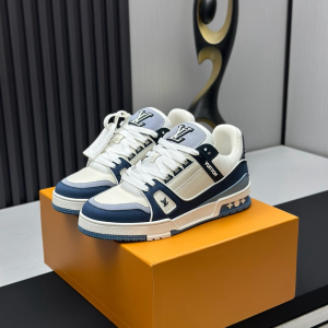 Louis Vuitton Classic Runway Style Leather Shoes image 1