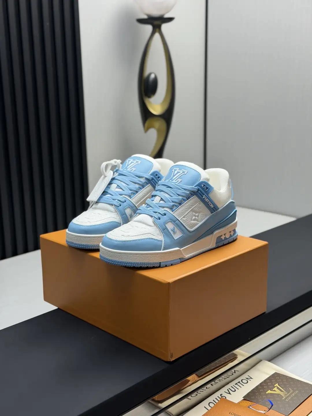 LV Classic Runway New Arrival Top Version Shoes image 1