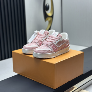 LV Louis Vuitton Classic Runway New Style Hollow Glue Craft Shoes image 1