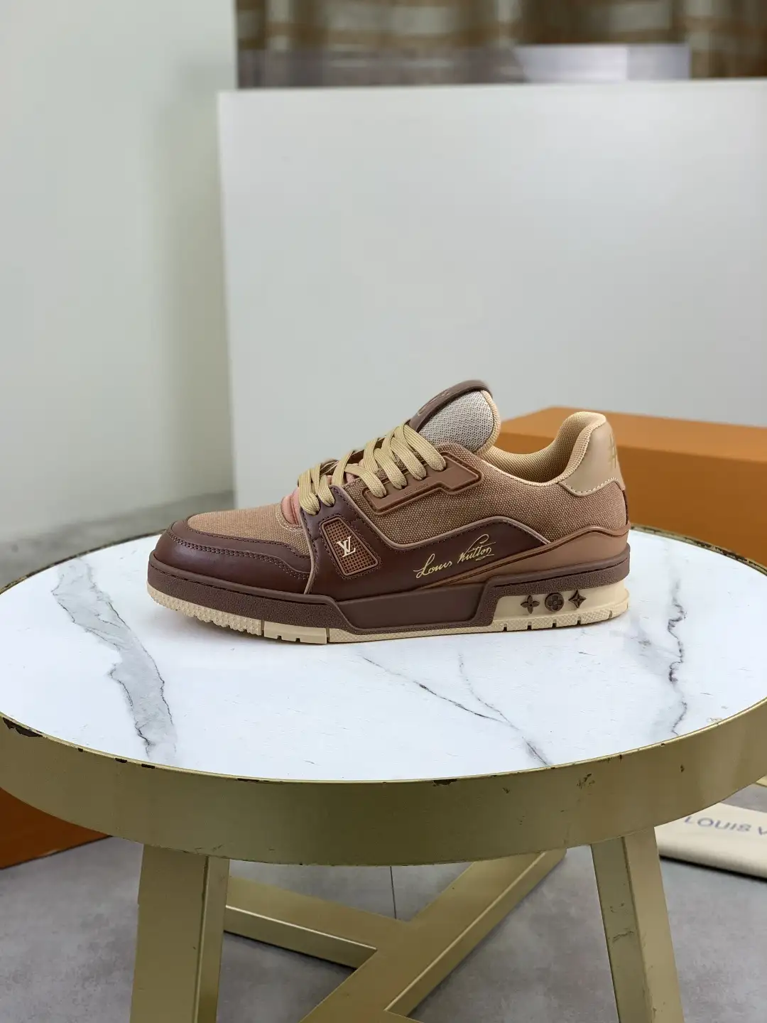 Top Version Classic Couple Sneakers image 1