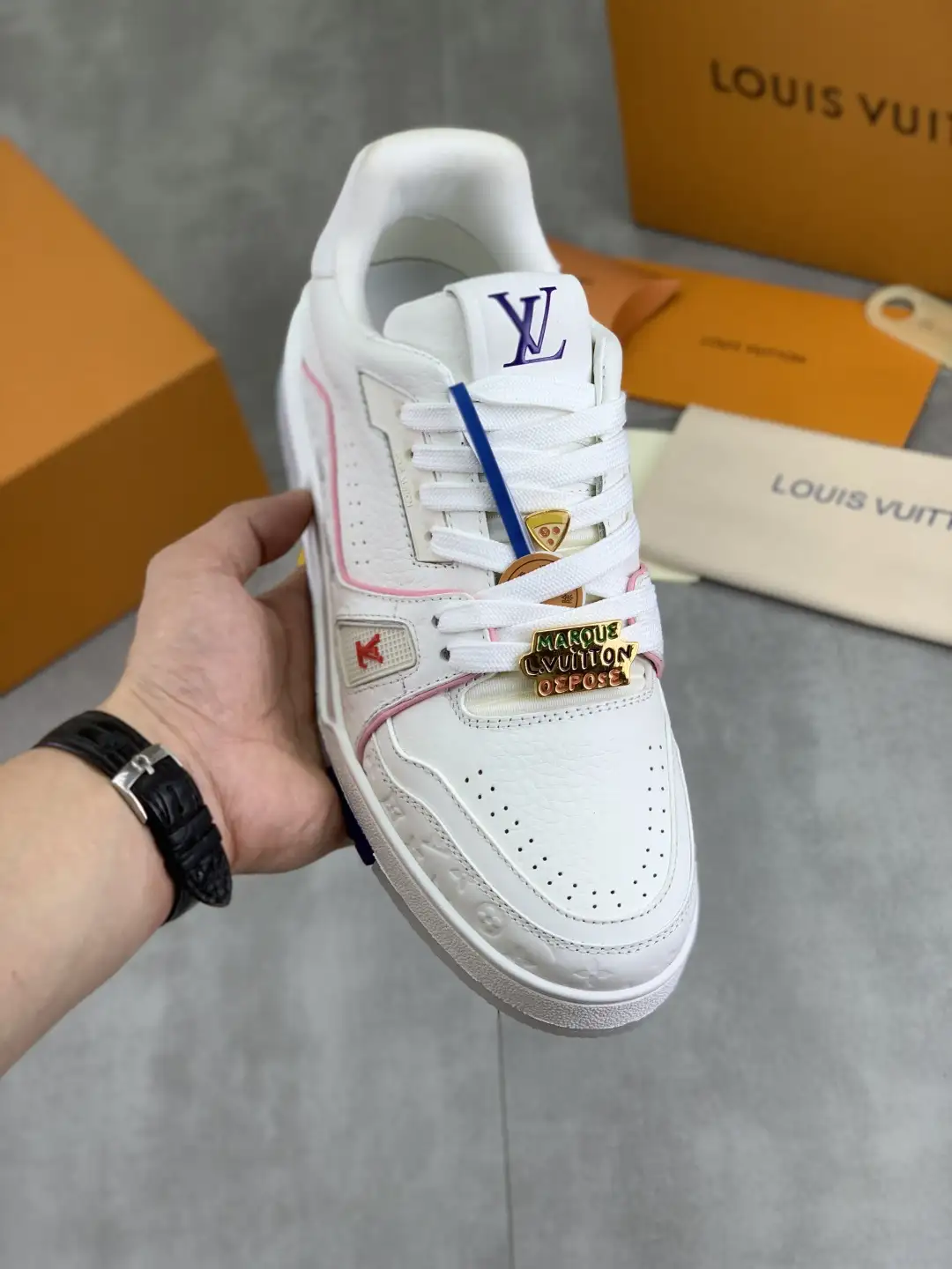 Classic Trendy Shoes Top Version with Imported Insole and Lightweight TPU Outsole image 1